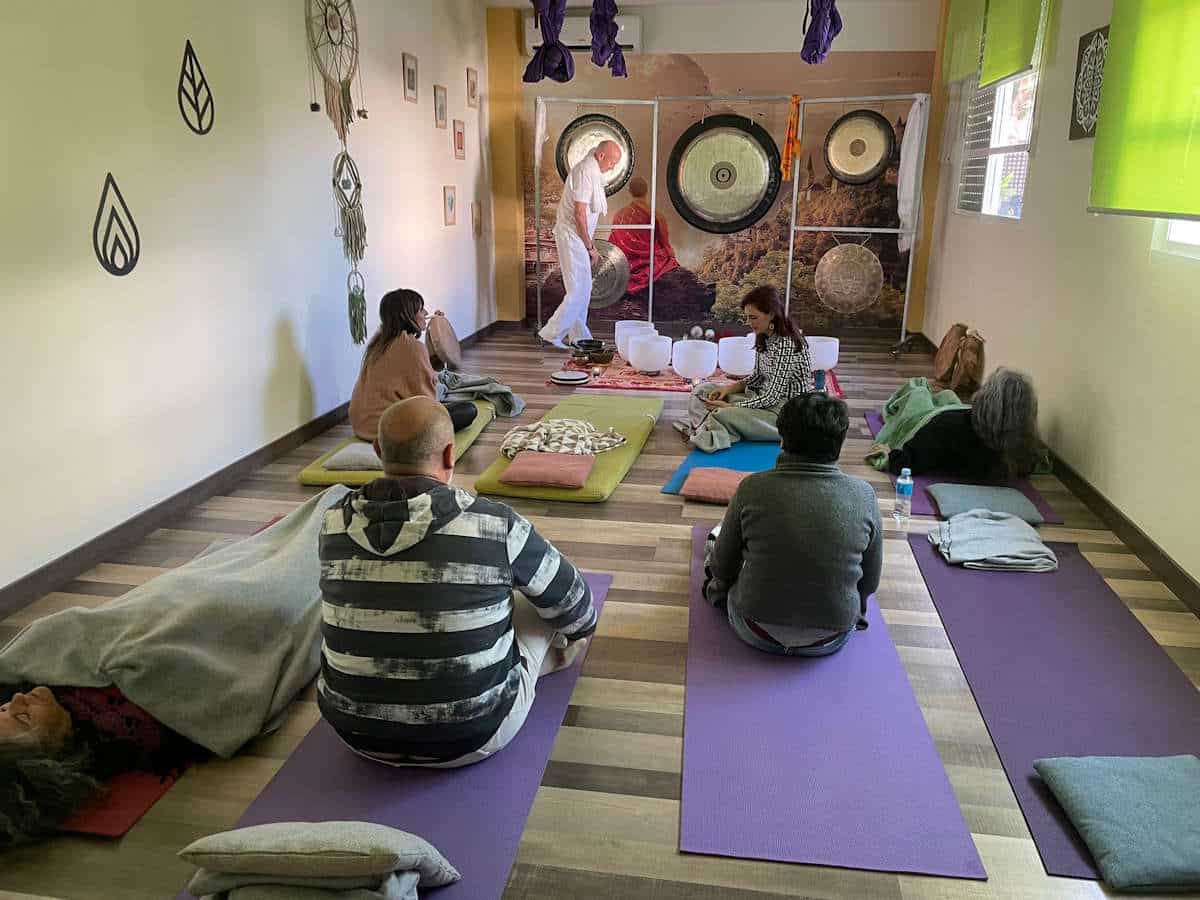 Carles y los viajes de sonido en Akasha